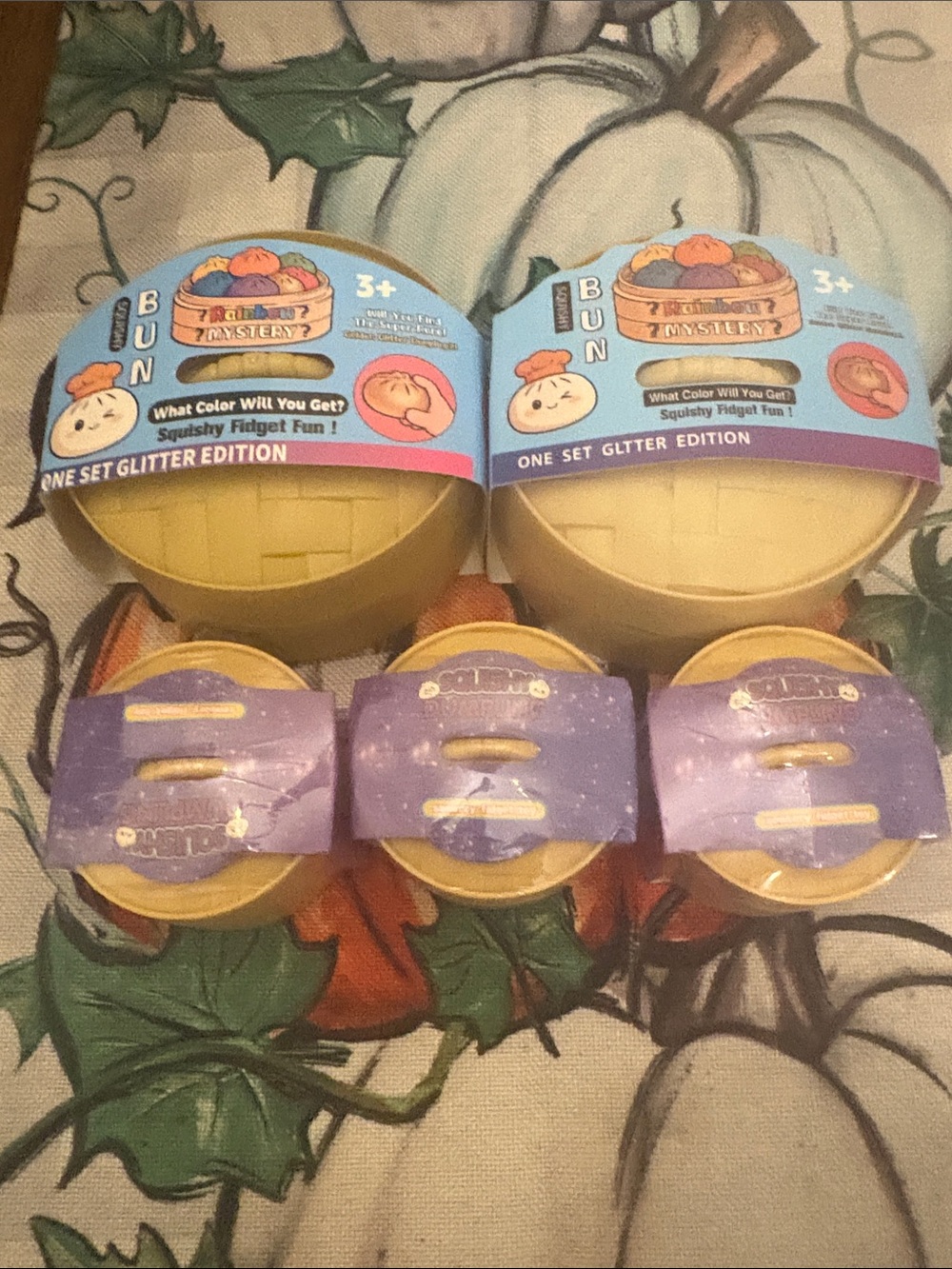 Squishy Dumpling NIB 2 GLITTER EDITIONS & 3 MYSTERY MINI DUMPLINGS LOT OF 5 $20